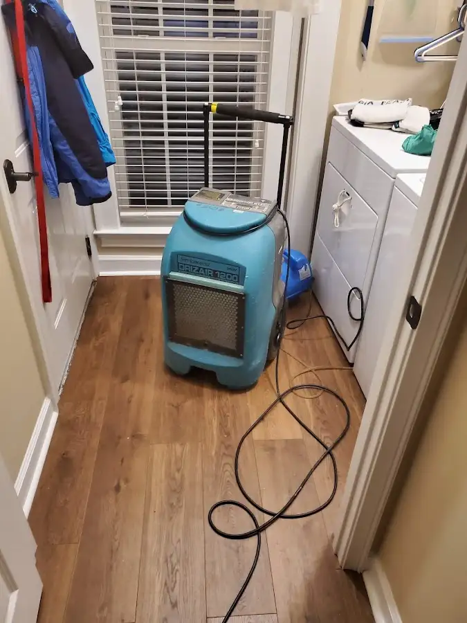 Commercial dehumidifier deployed for Crawl Space Restoration in Mansfield